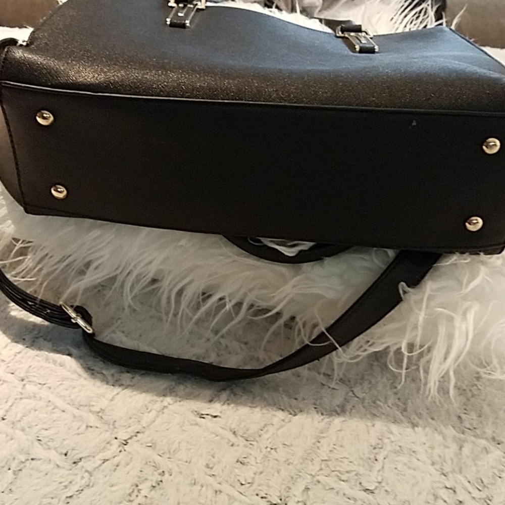 Purse - Picture 4 of 5